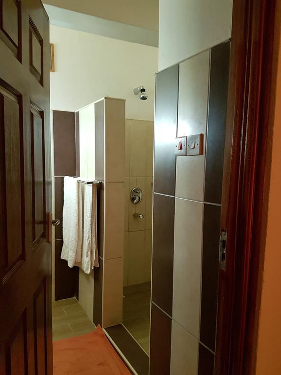 Spurwing Guest House Nairobi Exteriör bild