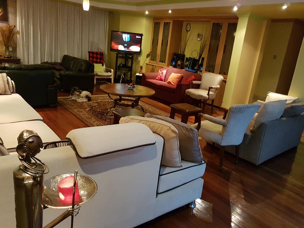 Spurwing Guest House Nairobi Exteriör bild