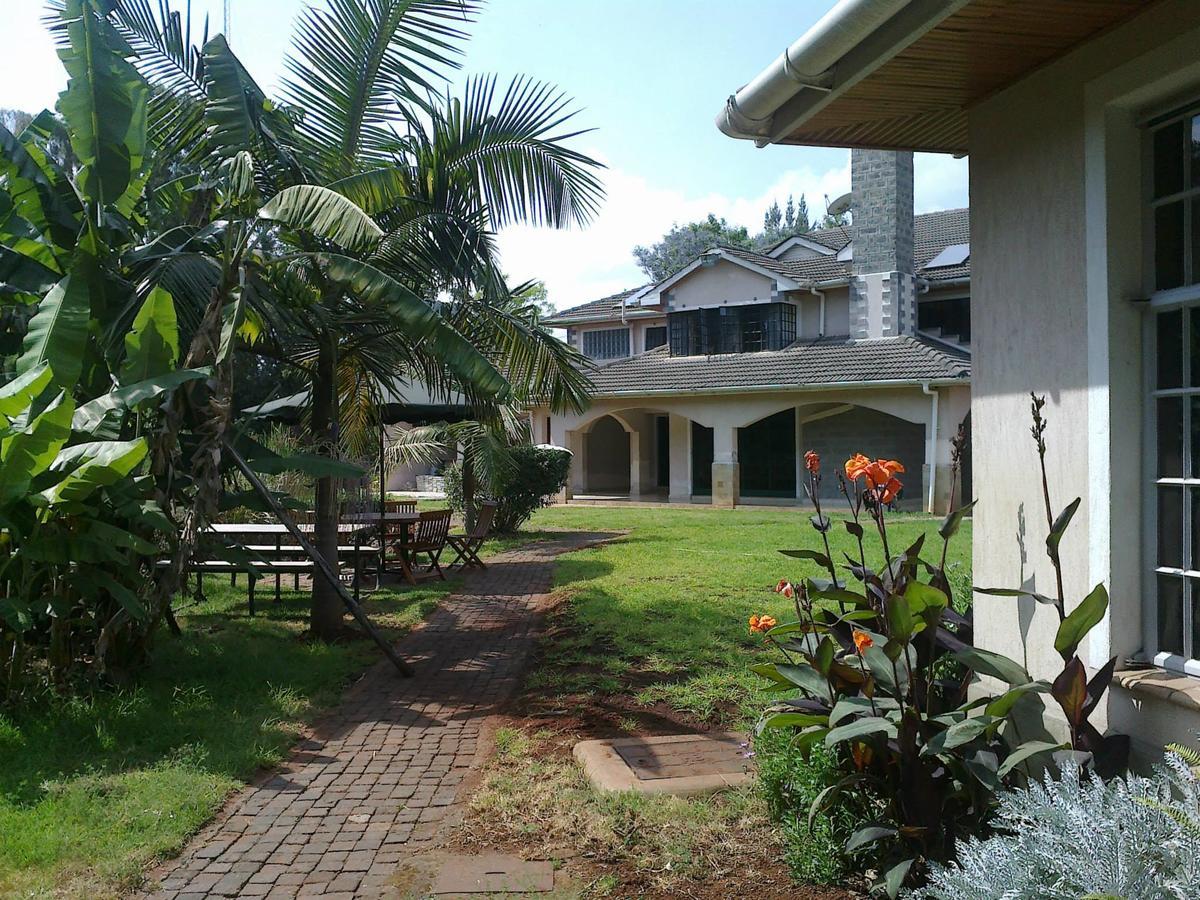 Spurwing Guest House Nairobi Exteriör bild